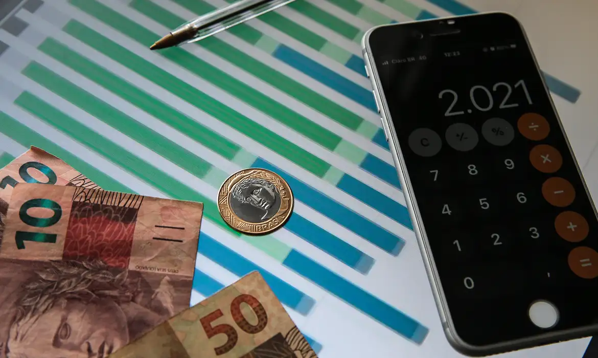Calendários e Benefícios Sociais 18 Calendários e Benefícios Sociais benefícios sociais 17